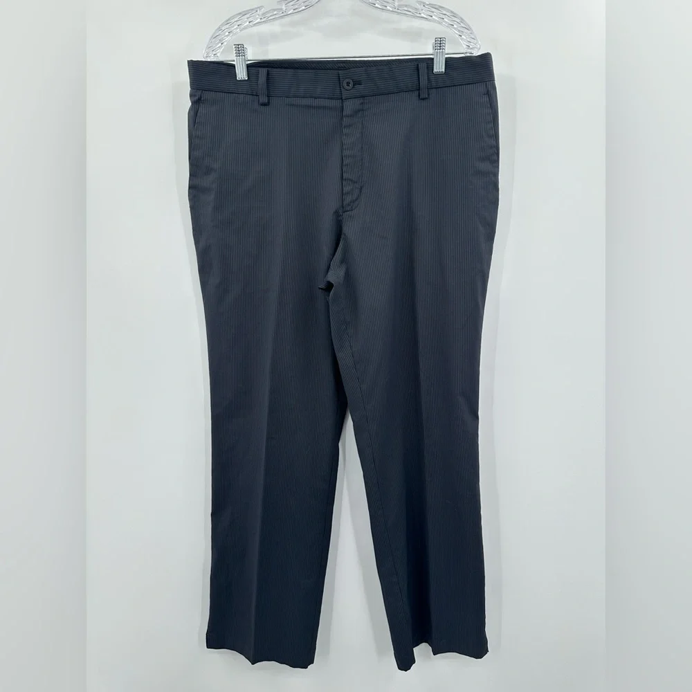 Nike Men's Navy Pinstripe Performance Golf Pants Size 36x32